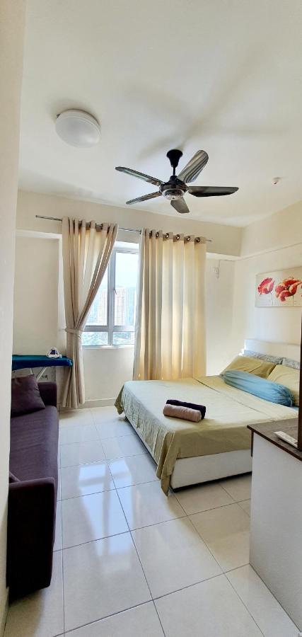 Leezahomestay Bayan Lepas Esterno foto