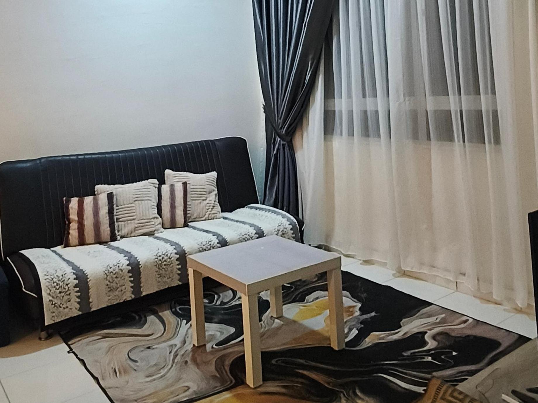 Leezahomestay Bayan Lepas Esterno foto