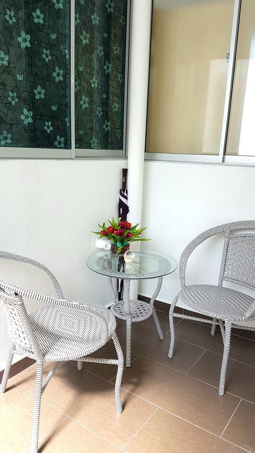 Leezahomestay Bayan Lepas Esterno foto