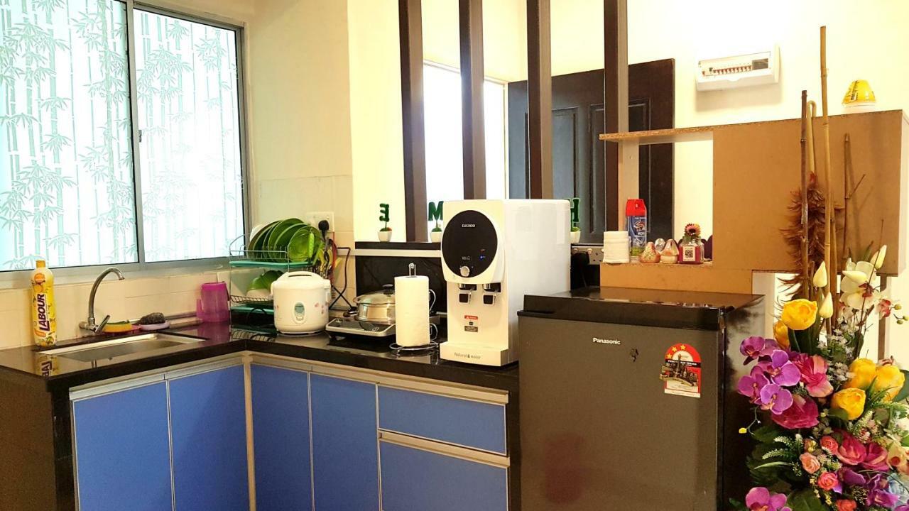 Leezahomestay Bayan Lepas Esterno foto