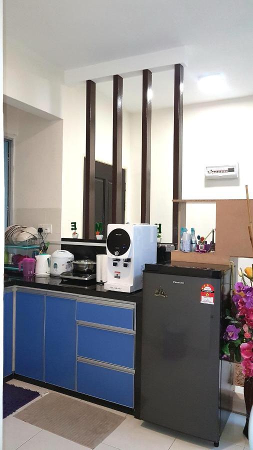 Leezahomestay Bayan Lepas Esterno foto